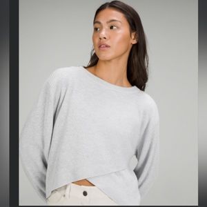 Lululemon Reversible Crossover Sweater Sz 10 Grey